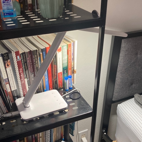 Modern White LED Desk Lamp - Picture 4 of 8